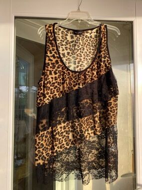 FREE KISSES LEOPARD LACE TANK TOP PLUS 3X SHEER RUFFLE NWT